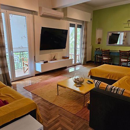 3 Bedder Condo In Ilisia, Megaro Mousikis เอเธนส์ ภายนอก รูปภาพ