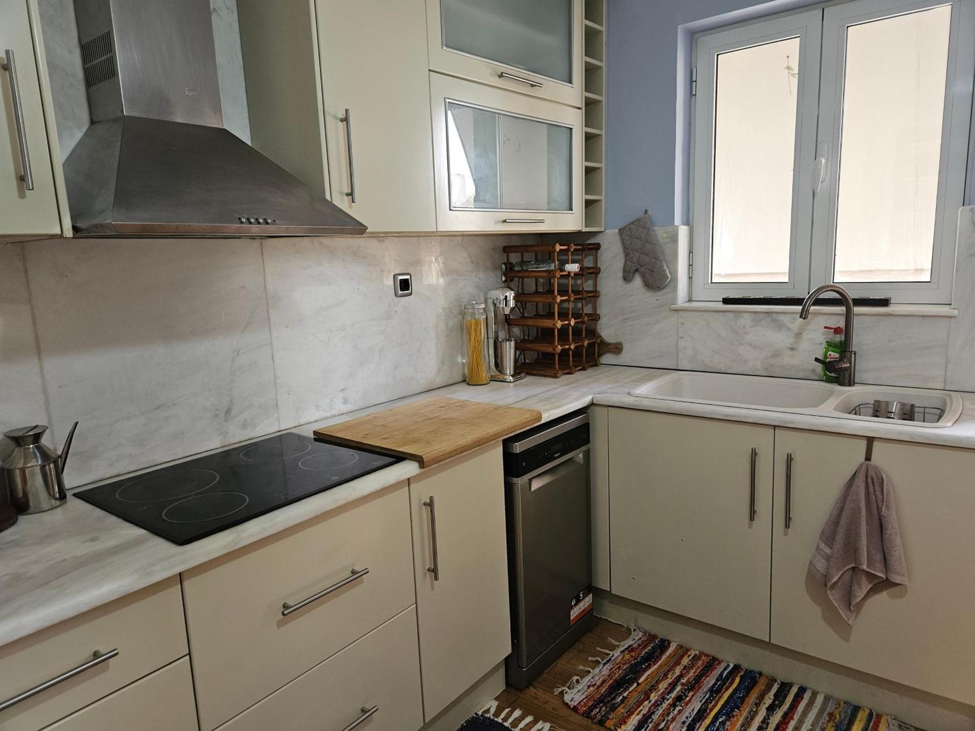 3 Bedder Condo In Ilisia, Megaro Mousikis เอเธนส์ ภายนอก รูปภาพ