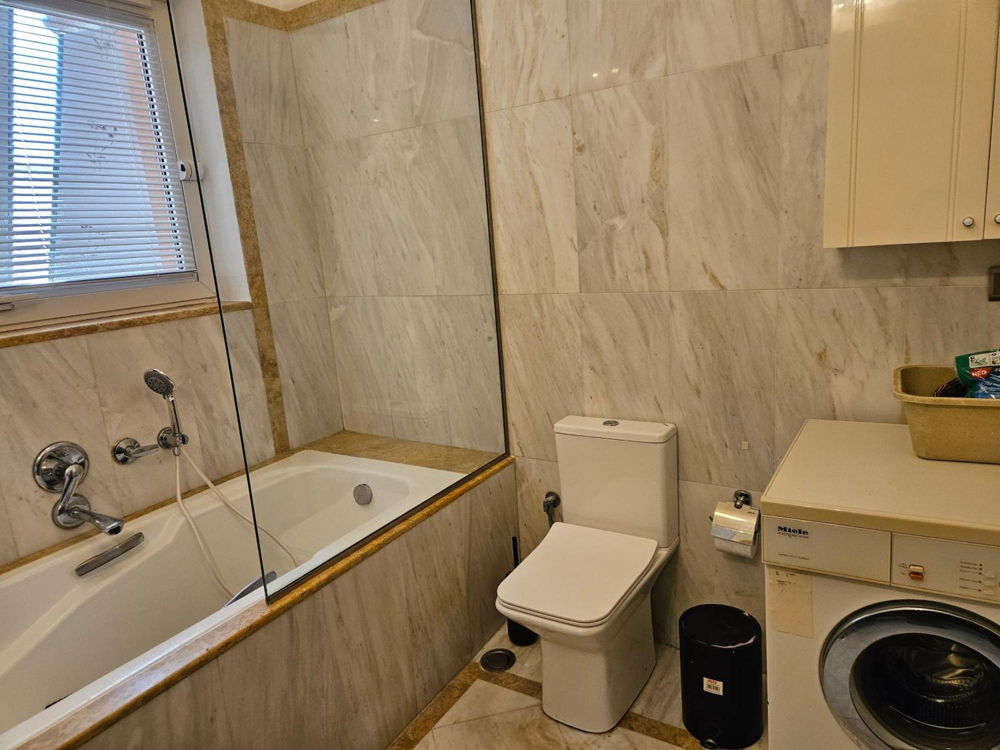 3 Bedder Condo In Ilisia, Megaro Mousikis เอเธนส์ ภายนอก รูปภาพ