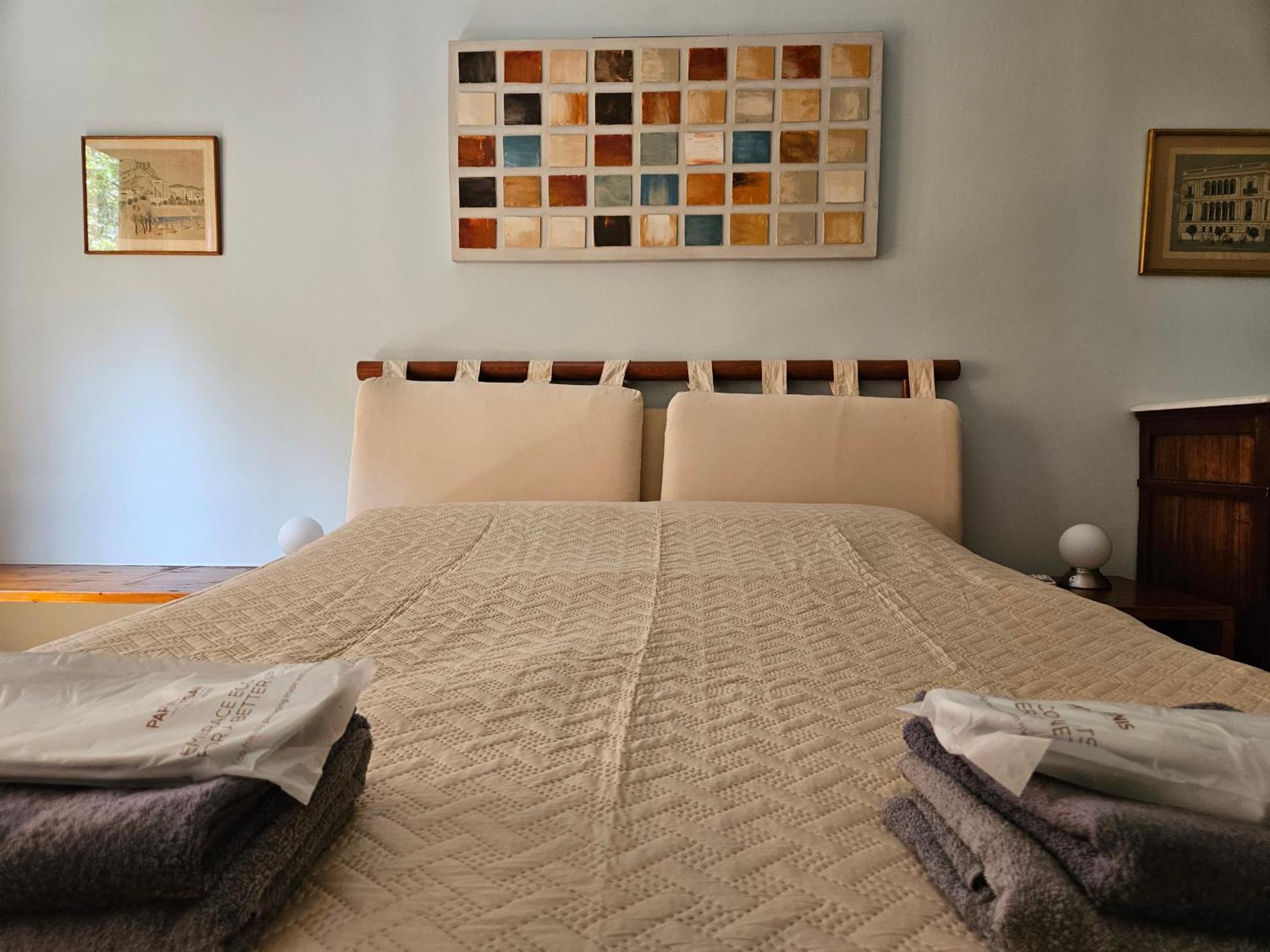 3 Bedder Condo In Ilisia, Megaro Mousikis เอเธนส์ ภายนอก รูปภาพ
